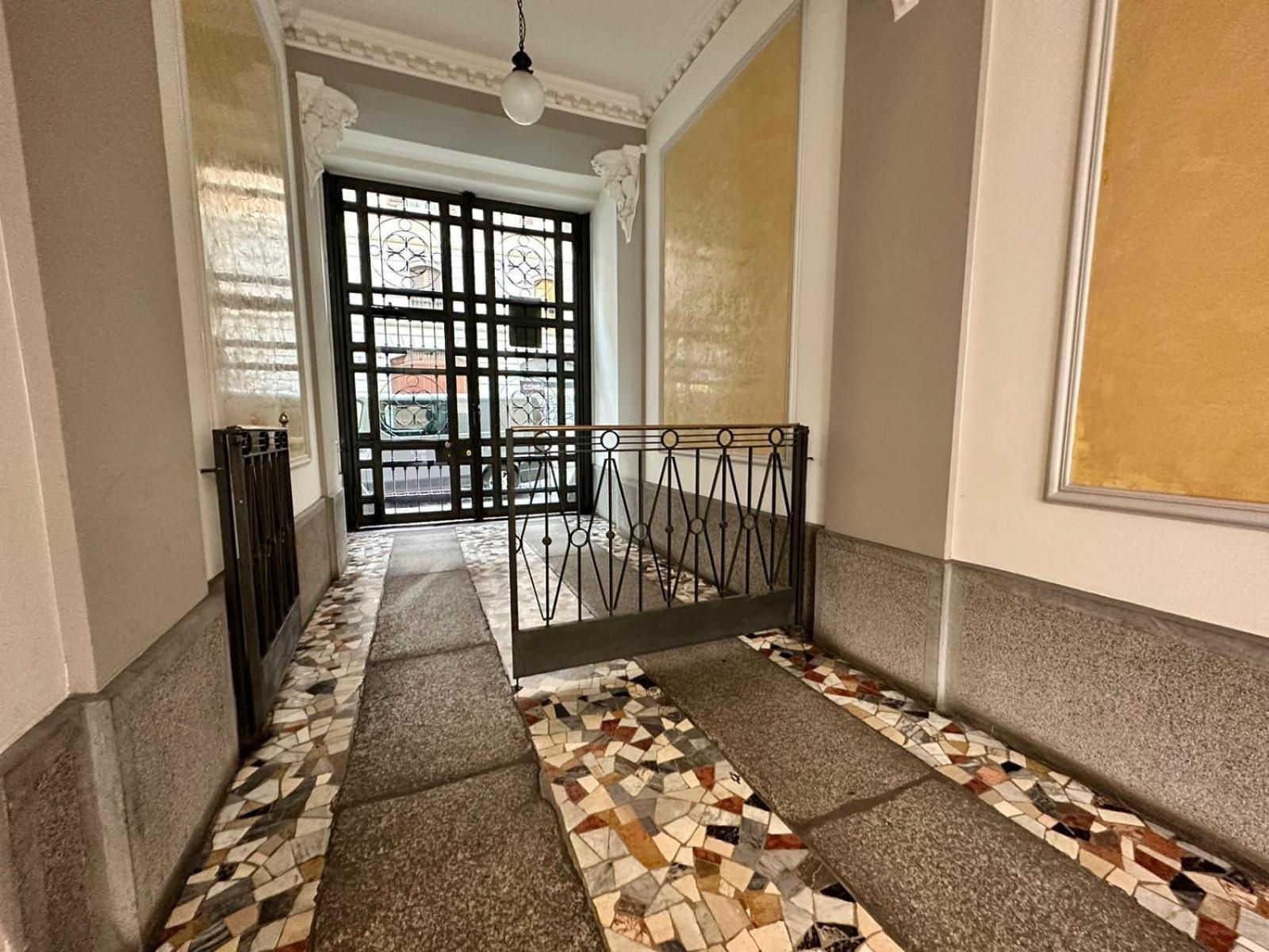 Comecasa Studio Vicino Stazione Centrale Milano Eksteriør billede